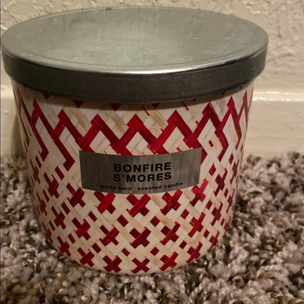 Bath and body works candle